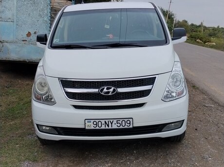 Hyundai H-1 2011
