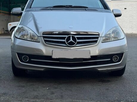 Mercedes A 170 2008