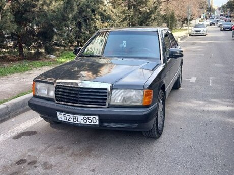 Mercedes 190 1990