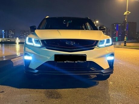 Geely Coolray 2022
