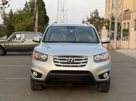 Hyundai Santa Fe 2011