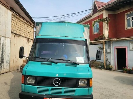 Mercedes 410 D 1992