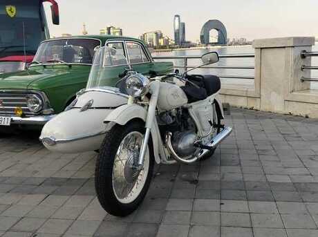 IJ  1962
