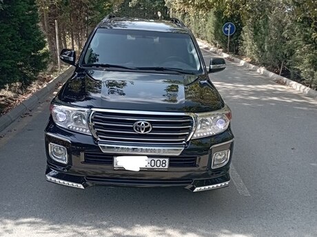 Toyota Land Cruiser 2013