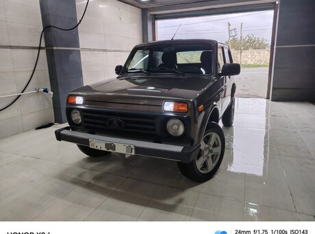 LADA (VAZ) Niva 2021