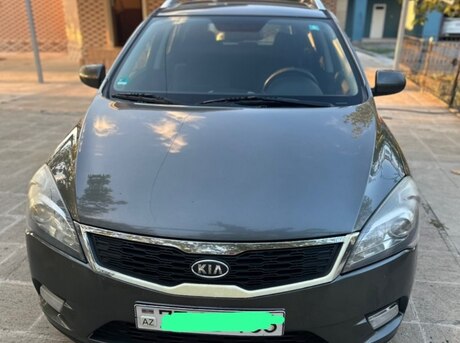 Kia  2011