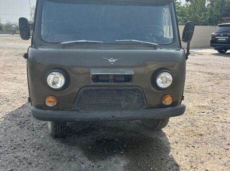 UAZ 3303 1986