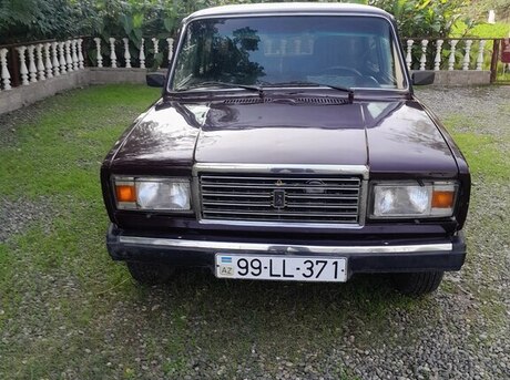 LADA (VAZ) 2107 2001