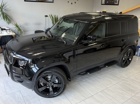 Land Rover Defender 2026