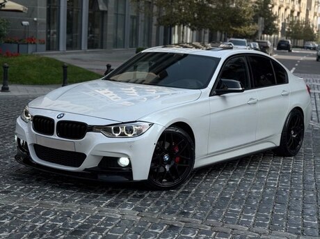 BMW 328 2014