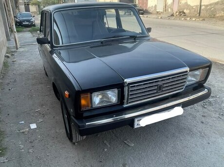 LADA (VAZ) 2107 2011