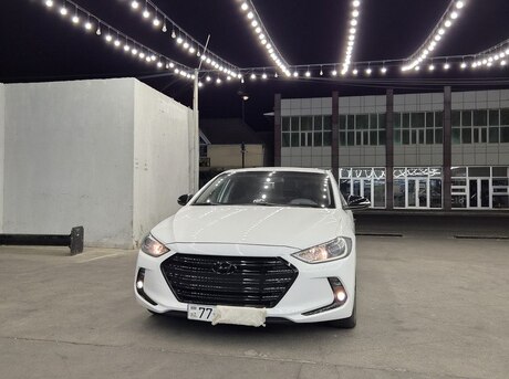 Hyundai Avante 2016