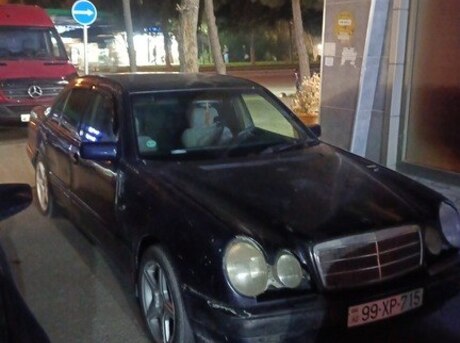 Mercedes E 230 1996