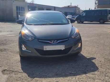 Hyundai Elantra 2014