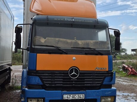 Mercedes Atego 1823 2000