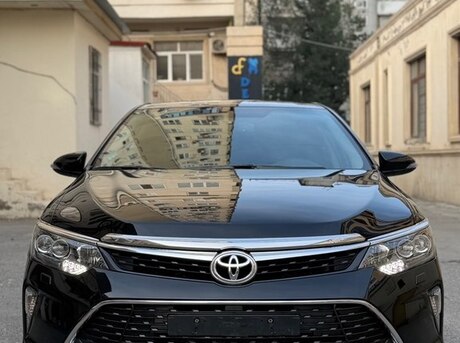 Toyota Camry 2017