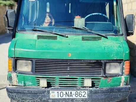 Mercedes 208 D 1993