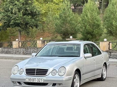 Mercedes E 240 2000
