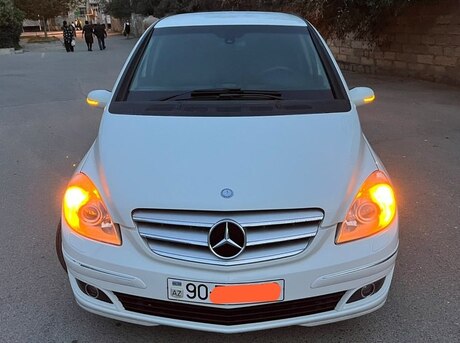 Mercedes B 180 2009