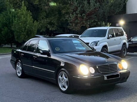 Mercedes E 320 2000