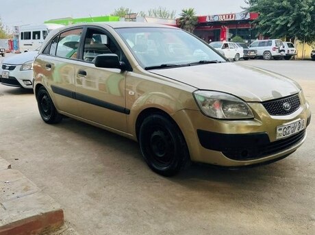 Kia Rio 2005