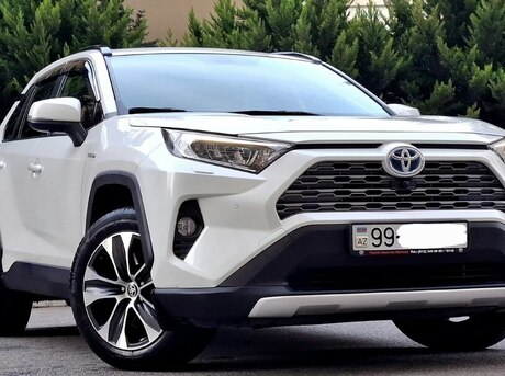 Toyota RAV4 2021