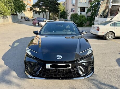 Toyota Camry 2024