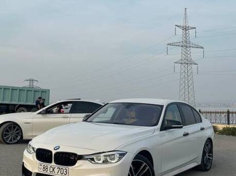 BMW 330 2016