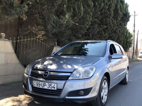 Opel Astra 2008