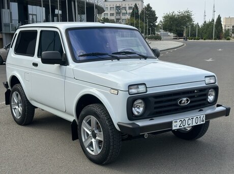 LADA (VAZ) Niva 2025