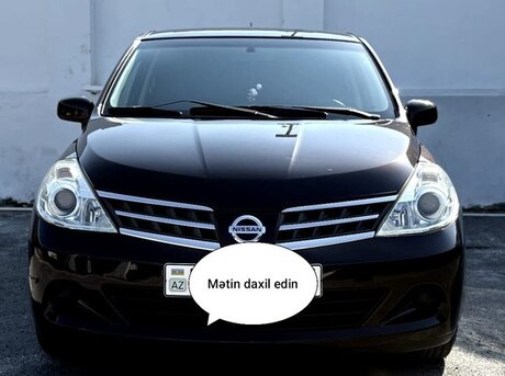 Nissan Tiida 2012