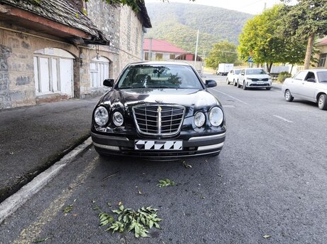 Kia Opirus 2005