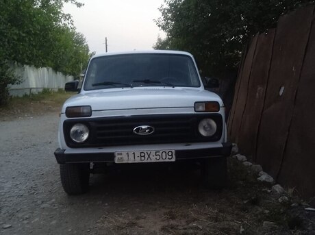 LADA (VAZ) Niva 2007
