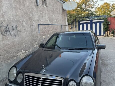 Mercedes E 220 1995