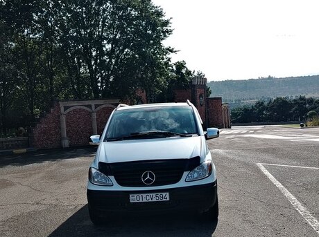 Mercedes  2009