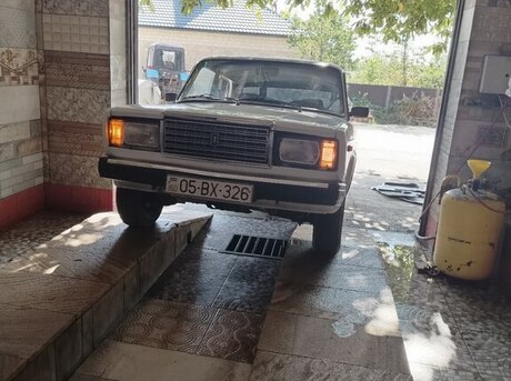 LADA (VAZ) 2107 2005