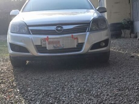 Opel Astra 2007