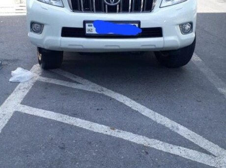 Toyota Land Cruiser Prado 2012