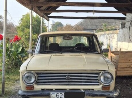 LADA (VAZ) 21011 1986