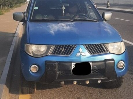 Mitsubishi L200 2009