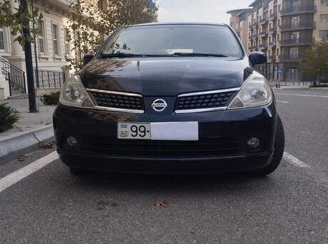 Nissan Tiida 2006