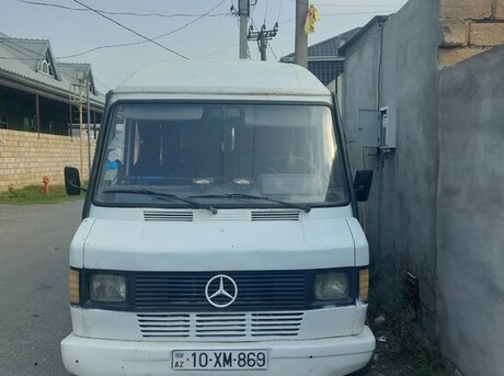 Mercedes 208 D 1993