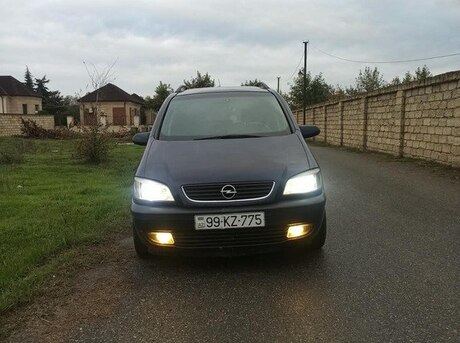 Opel Zafira 1999