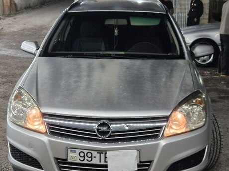 Opel Astra 2008
