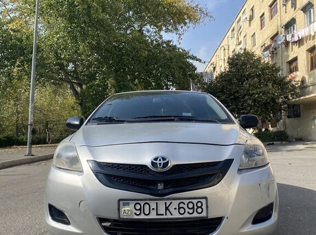 Toyota Yaris 2008