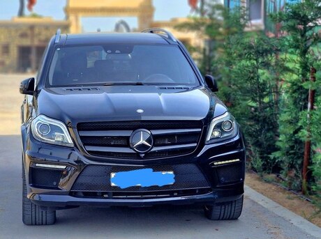 Mercedes  2014