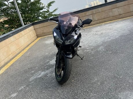 Kawasaki Ninja 400 2010