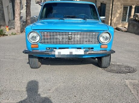 LADA (VAZ) 21013 1985