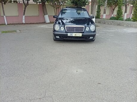 Mercedes E 290 1996