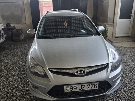 Hyundai i30 2011
